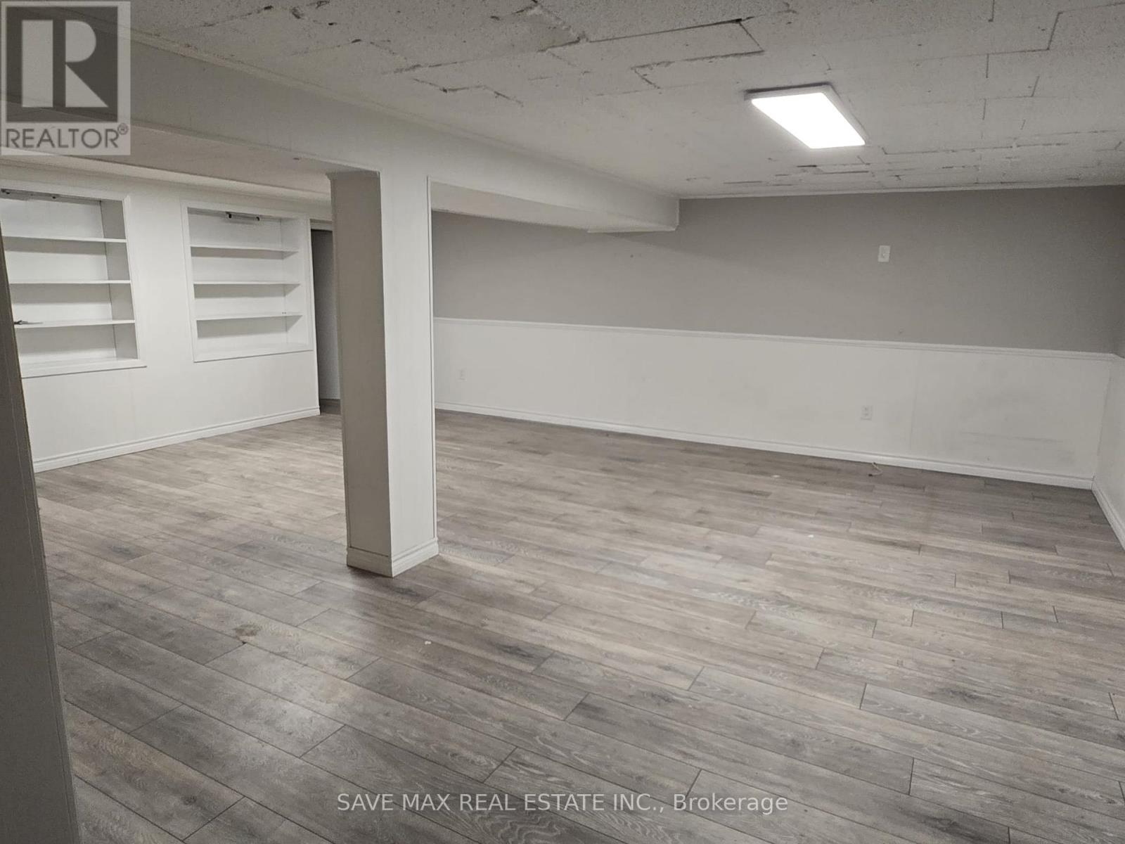 43 Braemar Drive, Brampton, Ontario  L6T 2L5 - Photo 6 - W12616812