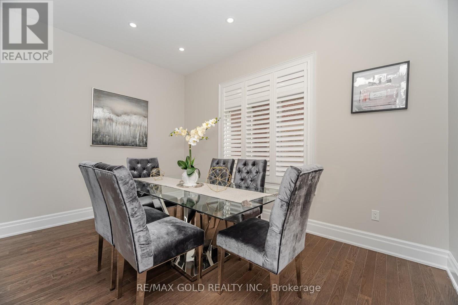 3 Sister Oreilly Road, Brampton, Ontario  L6P 4C6 - Photo 4 - W12616846