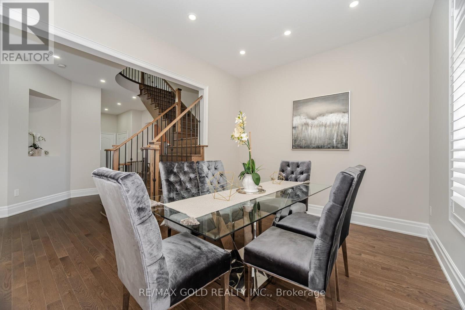 3 Sister Oreilly Road, Brampton, Ontario  L6P 4C6 - Photo 5 - W12616846