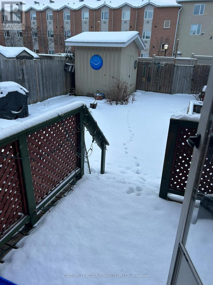 642 Borthwick Avenue, Ottawa, Ontario K1K 2L9 - Photo 4 - X12616894