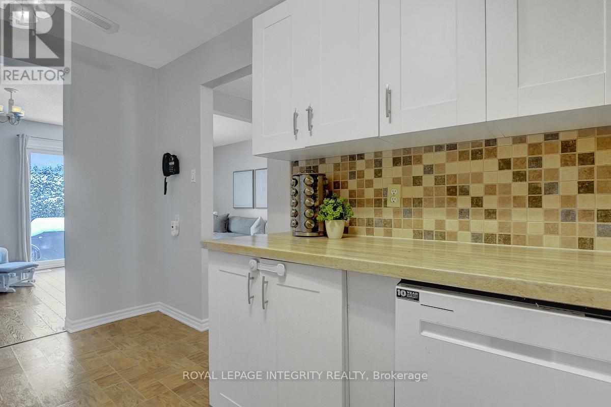 34 Stokes Crescent, Ottawa, Ontario K2L 2Z4 - Photo 13 - X12616924