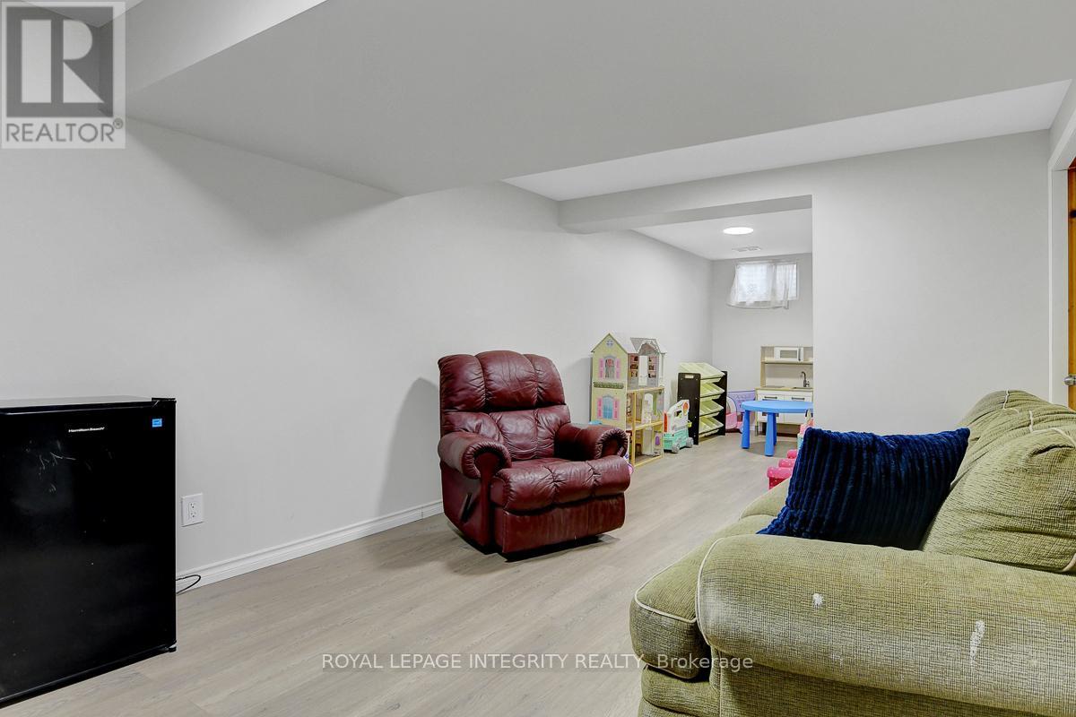 34 Stokes Crescent, Ottawa, Ontario K2L 2Z4 - Photo 32 - X12616924