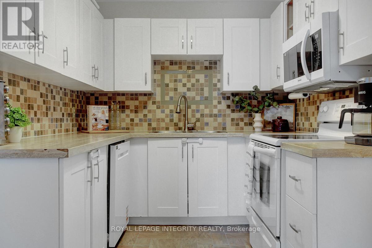 34 Stokes Crescent, Ottawa, Ontario K2L 2Z4 - Photo 9 - X12616924