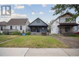 8 MERCHISON AVENUE, Hamilton, Ontario