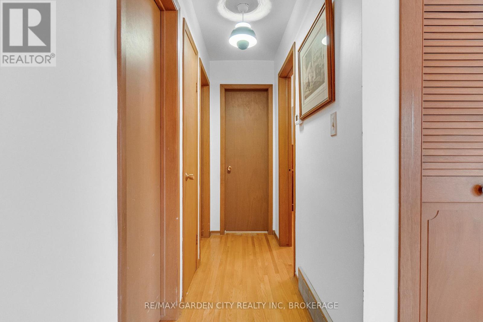 5687 Murray Street, Niagara Falls, Ontario  L2G 2J7 - Photo 13 - X12616888