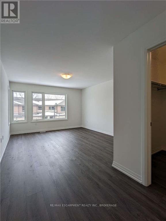 64 - 4552 Portage Road, Niagara Falls (Cherrywood), Ontario  L2E 0B8 - Photo 11 - X12616902