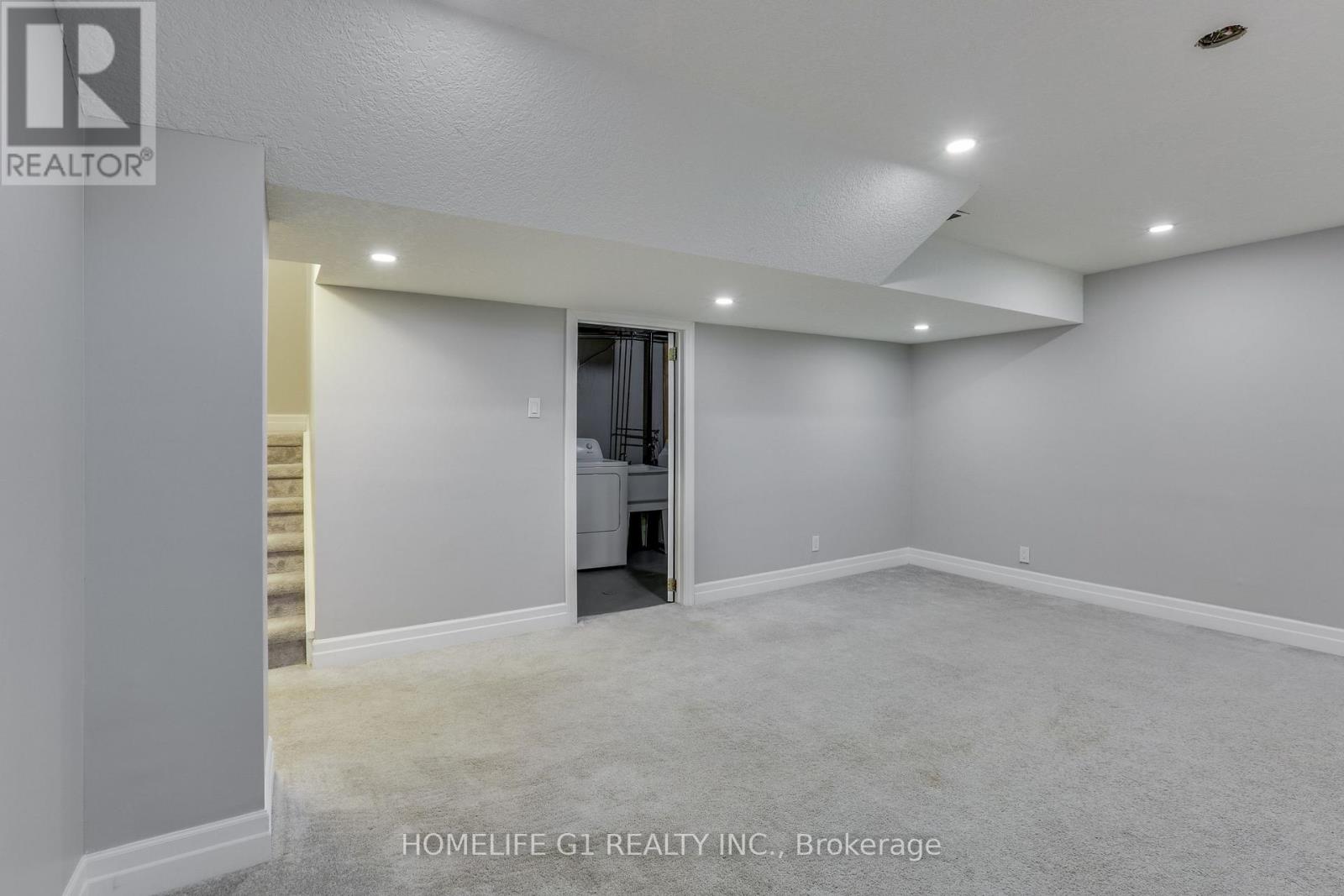 252 Martinet Avenue, London East, Ontario  N5V 4B2 - Photo 34 - X12602016