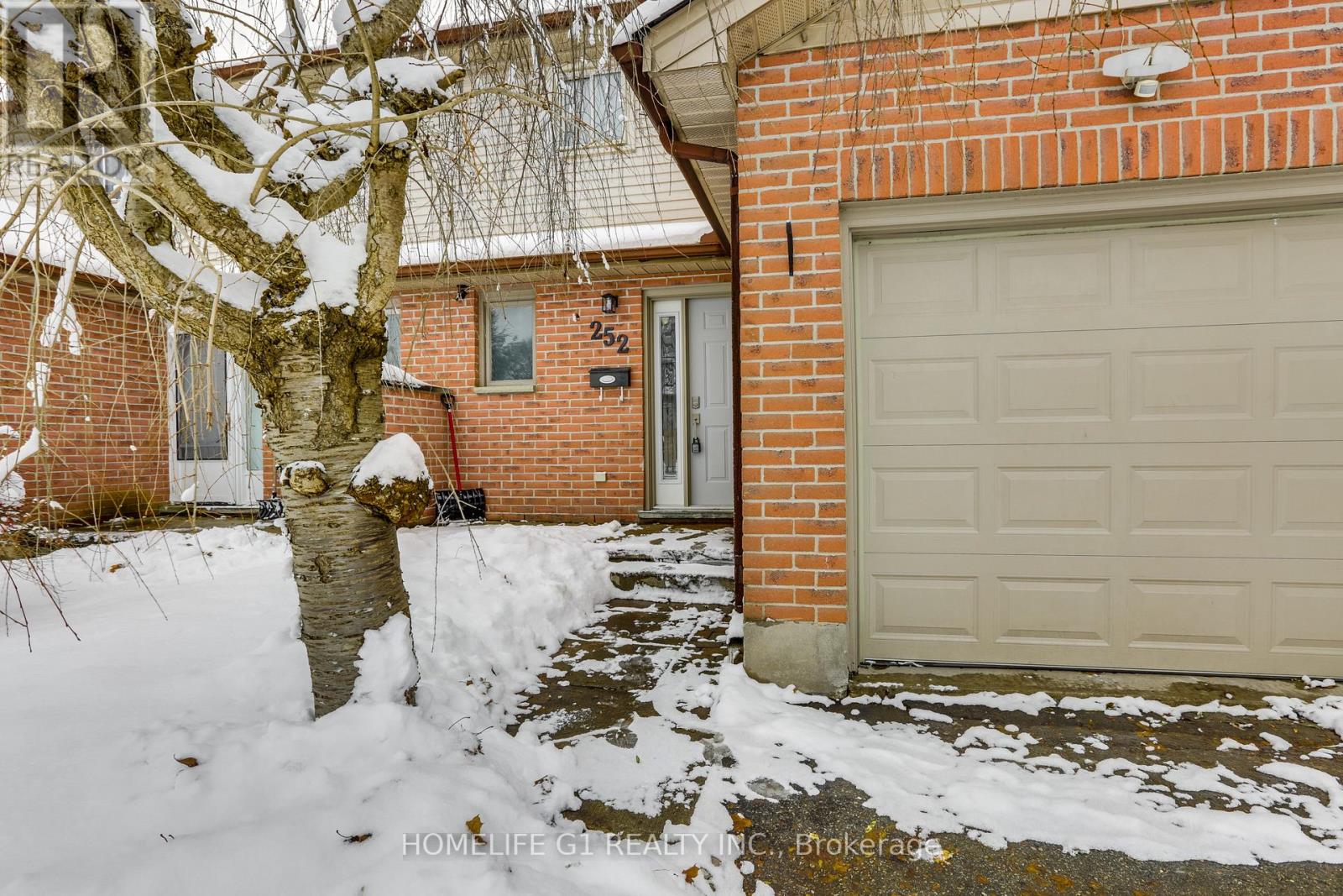 252 Martinet Avenue, London East, Ontario  N5V 4B2 - Photo 2 - X12602016