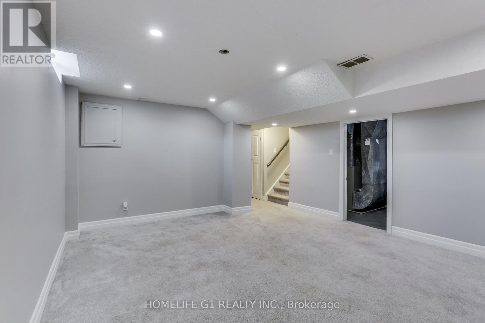 252 Martinet Avenue, London East, Ontario  N5V 4B2 - Photo 33 - X12602016