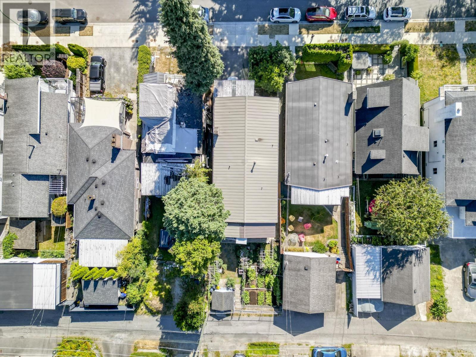 45 N Stratford Avenue, Burnaby, British Columbia  V5B 1L1 - Photo 32 - R3073308