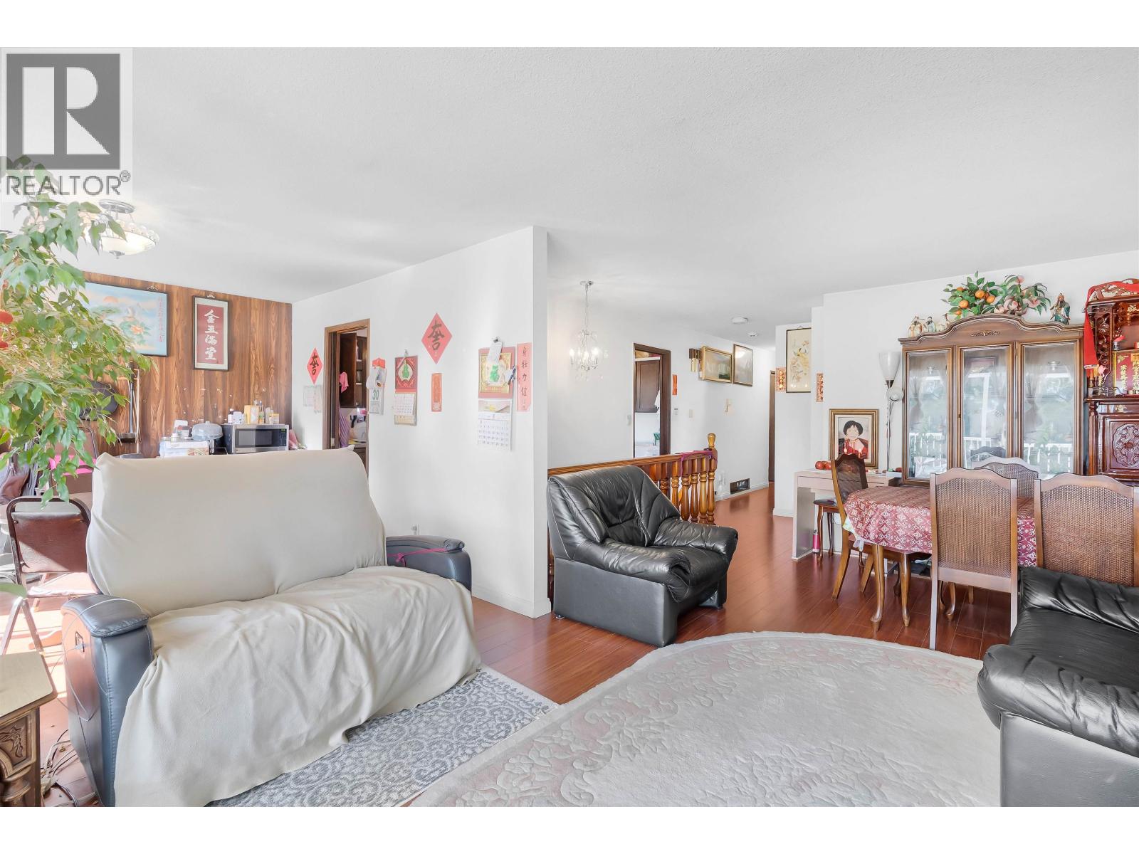 45 N Stratford Avenue, Burnaby, British Columbia  V5B 1L1 - Photo 7 - R3073308