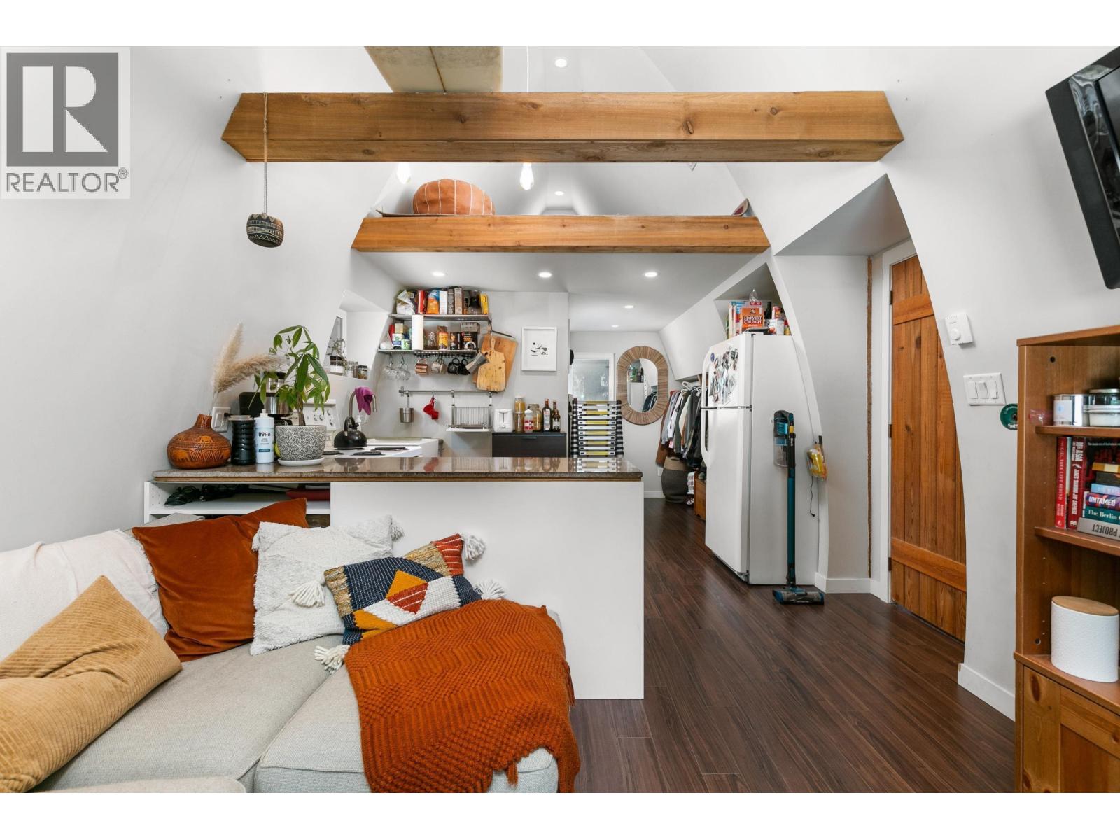 8160 Alpine Way, Whistler, British Columbia  V8E 0G2 - Photo 12 - R3073314