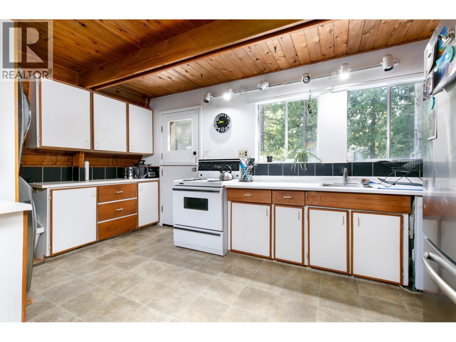 8160 Alpine Way, Whistler, British Columbia  V8E 0G2 - Photo 19 - R3073314