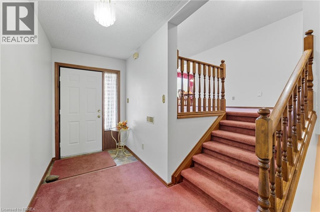 18 Scott Street, St. George, Ontario  N0E 1N0 - Photo 4 - 40771506