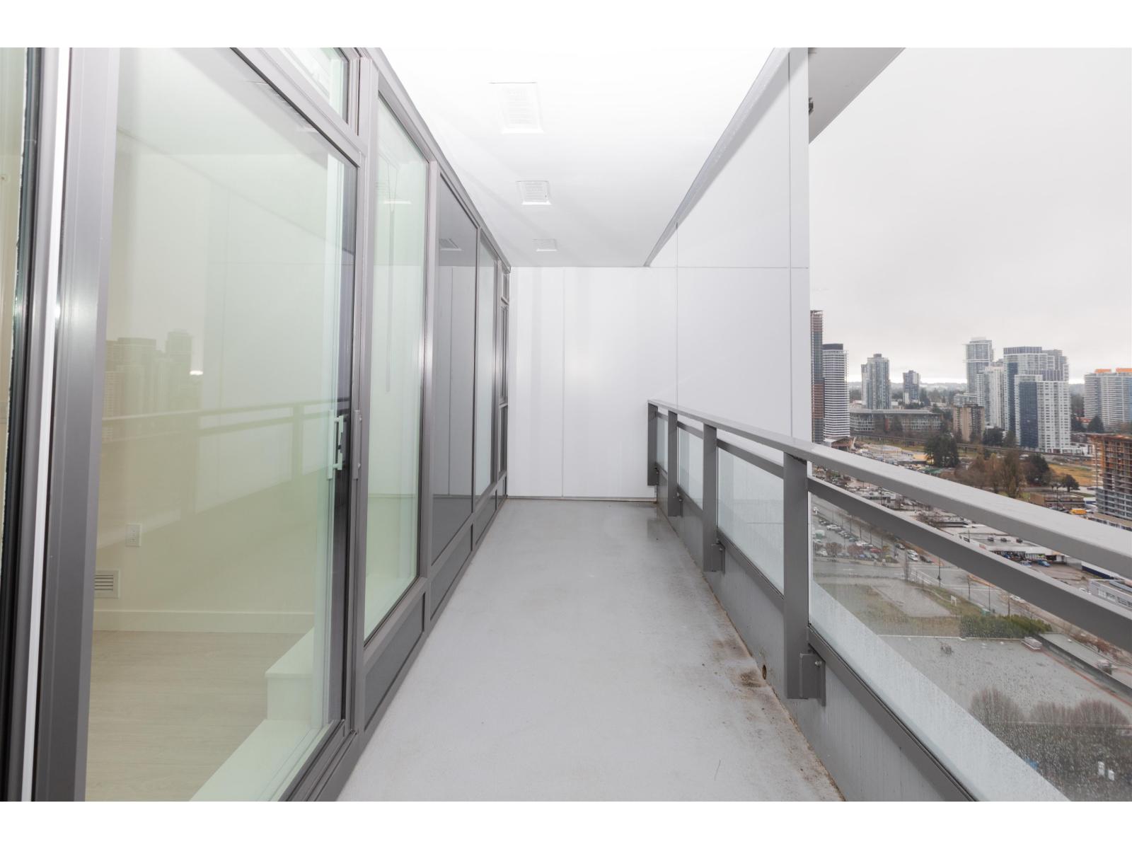 2206 13675 107a Avenue, Surrey, British Columbia  V3T 0X2 - Photo 11 - R3073315