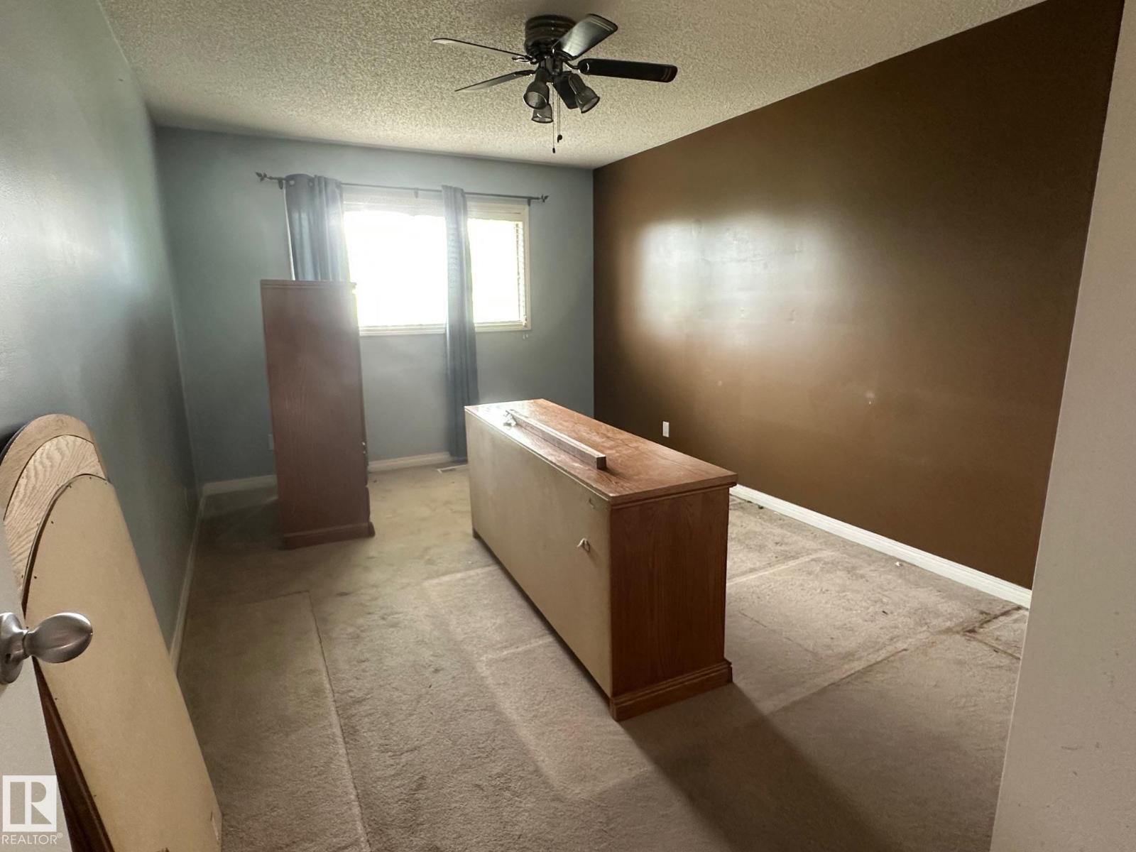 1023 35 St Nw, Edmonton, Alberta  T6L 2L3 - Photo 9 - E4467874