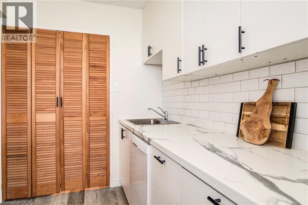 81 Church Street Unit# 1504, Kitchener, Ontario N2G 4M1 - Photo 15 - 40793135