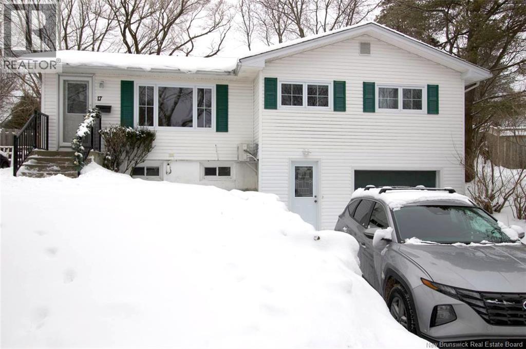 17 Beverly Drive, Saint John, New Brunswick  E2J 3B1 - Photo 1 - NB131123