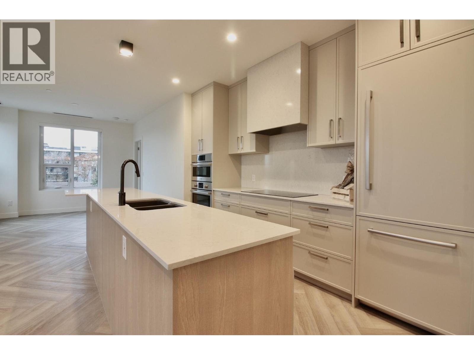 3340 Lakeshore Road Unit# 411, Kelowna, British Columbia  V1W 0H6 - Photo 5 - 10370852