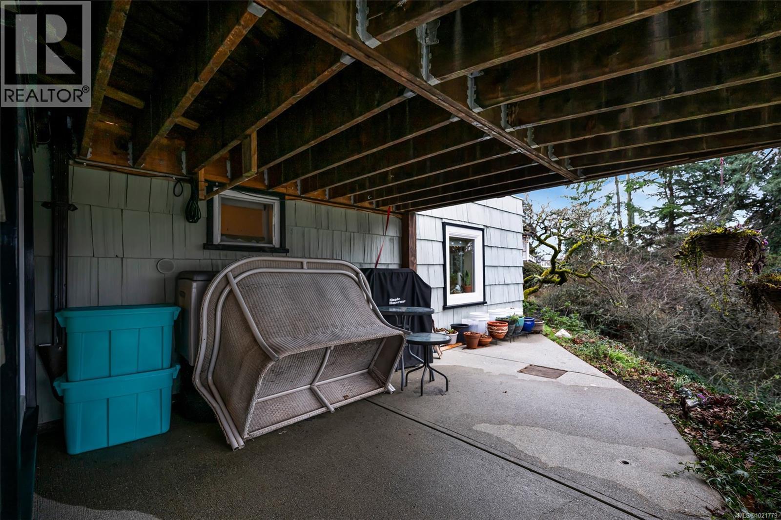 1181 Clovelly Terr, Saanich, British Columbia V8P 1V7 - Photo 56 - 1021779