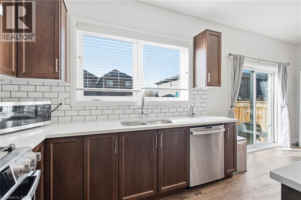 52 Jayla Lane, Smithville, Ontario  L0R 2A0 - Photo 6 - 40791485