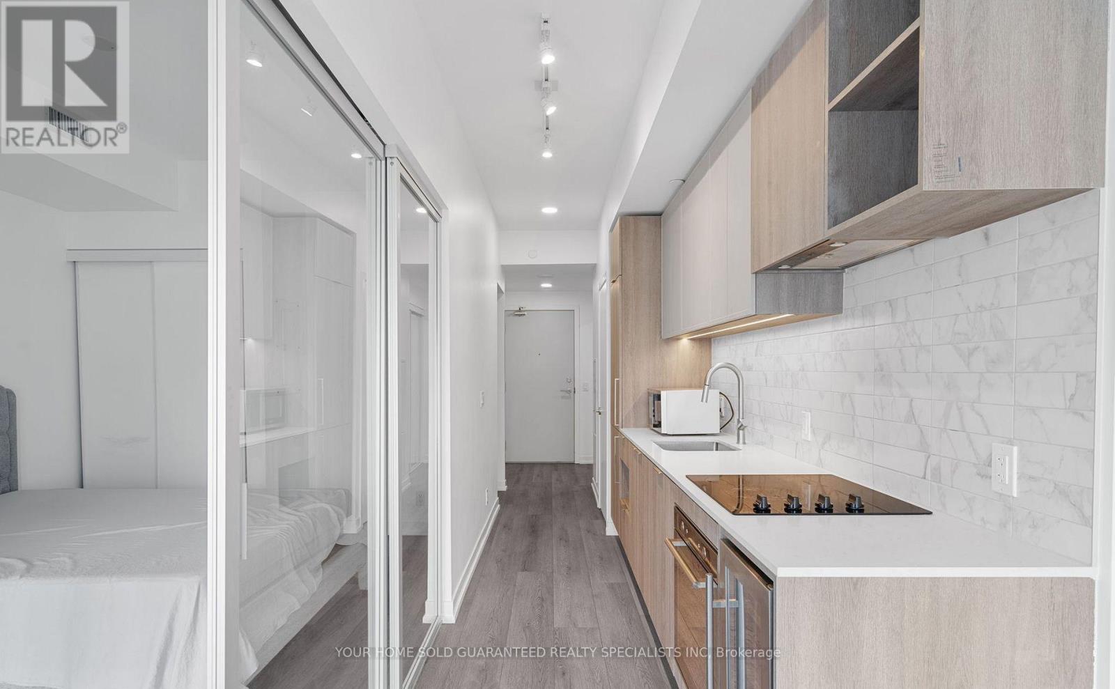 331 - 2020 Bathurst Street, Toronto, Ontario  M5P 0A6 - Photo 9 - C12616922