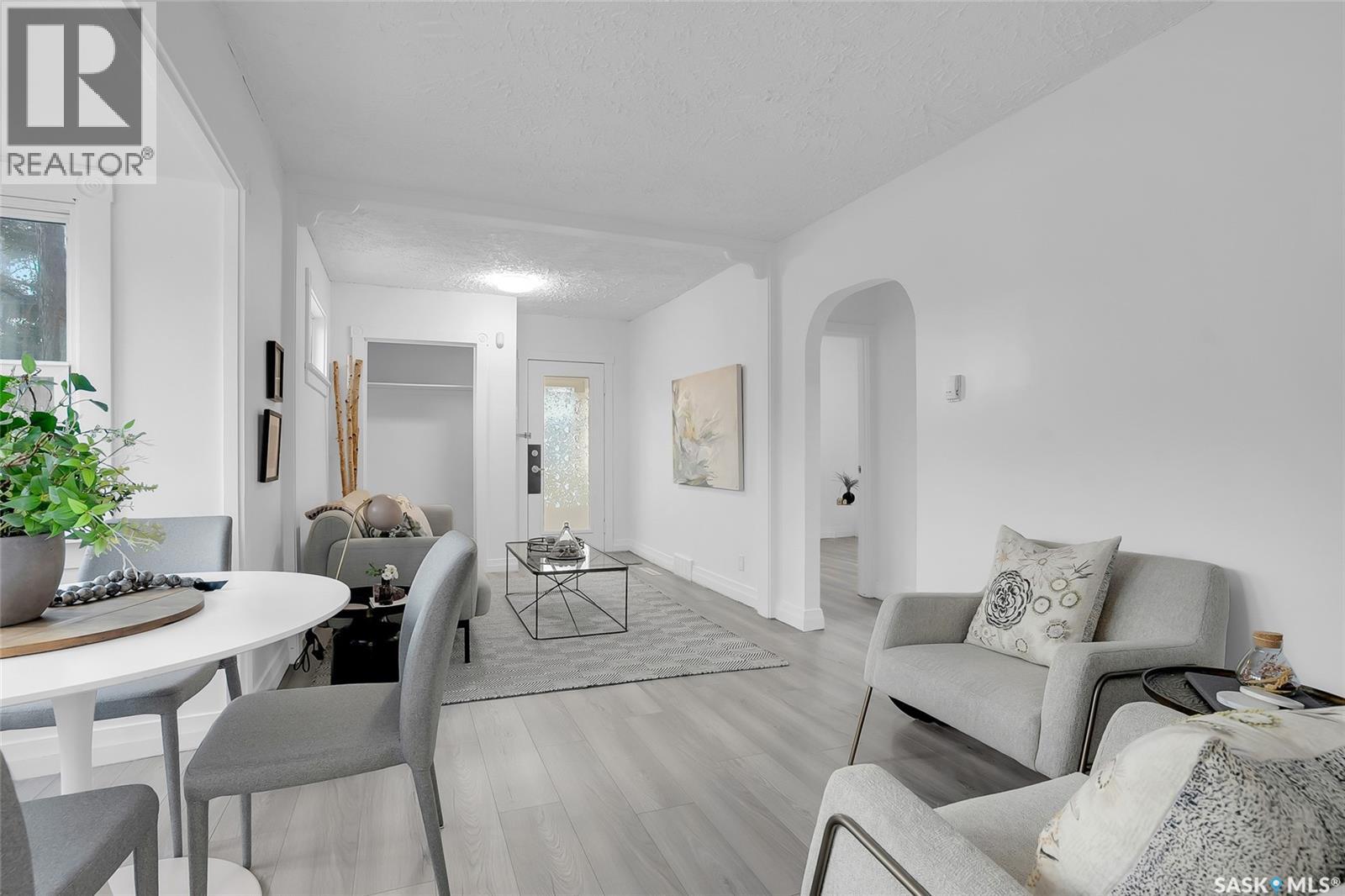 214 J Avenue N, Saskatoon, Saskatchewan  S7L 2J9 - Photo 10 - SK025468