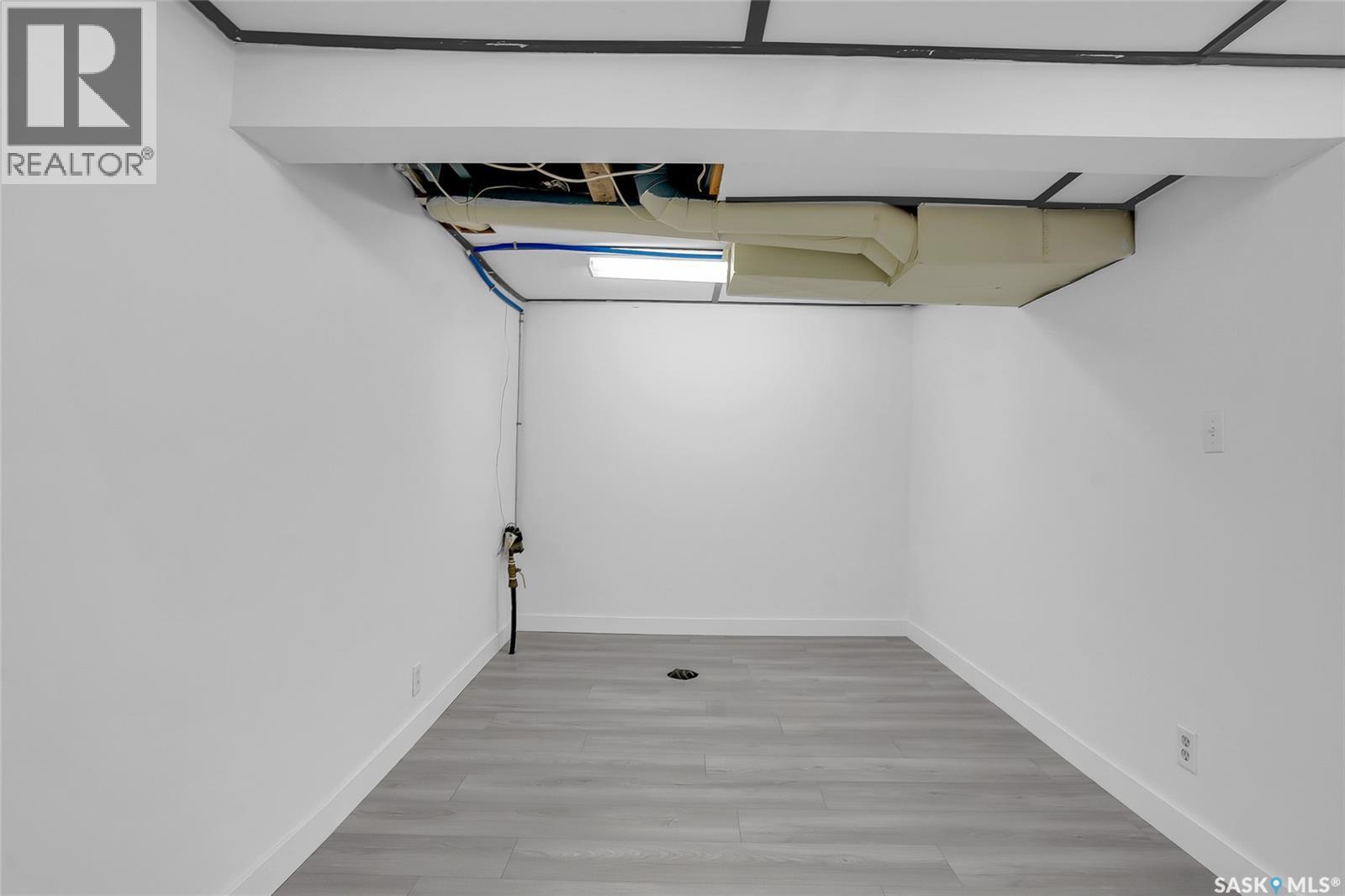 214 J Avenue N, Saskatoon, Saskatchewan  S7L 2J9 - Photo 25 - SK025468