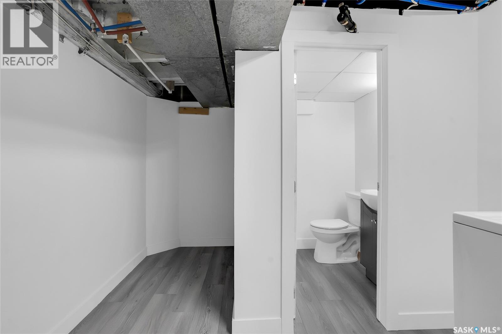 214 J Avenue N, Saskatoon, Saskatchewan  S7L 2J9 - Photo 27 - SK025468