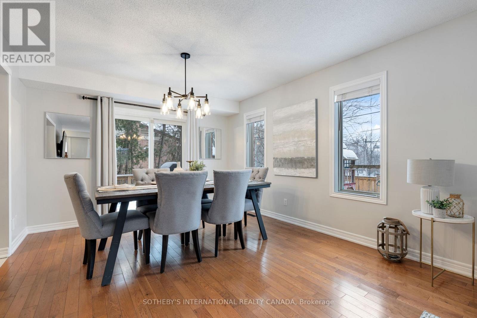 17 South River Road, Georgina, Ontario  L0E 1R0 - Photo 19 - N12616932