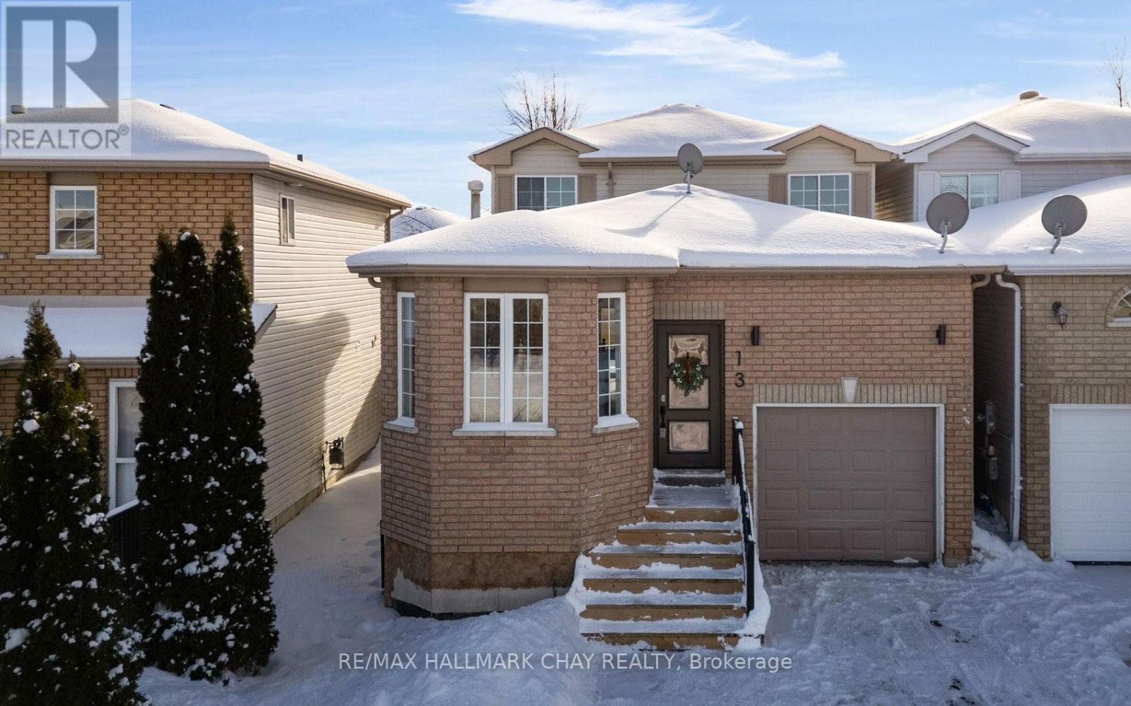13 WILLOW DRIVE, barrie (holly), Ontario