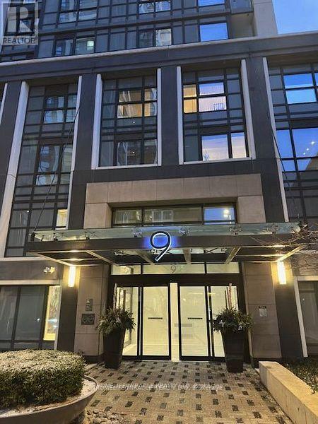 315 - 9 MABELLE AVENUE, Toronto, Ontario
