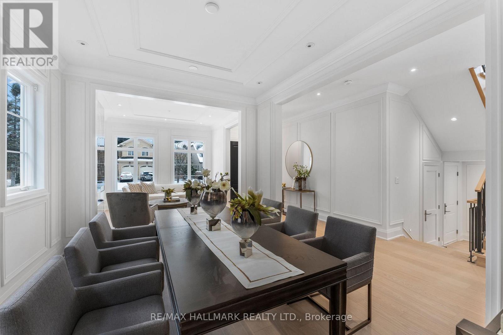 42 Agar Crescent, Toronto, Ontario  M9B 5A6 - Photo 23 - W12616876