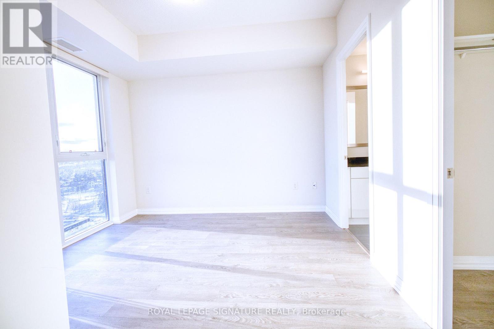 1404 - 50 Thomas Riley Road, Toronto, Ontario  M9B 0C5 - Photo 13 - W12616930