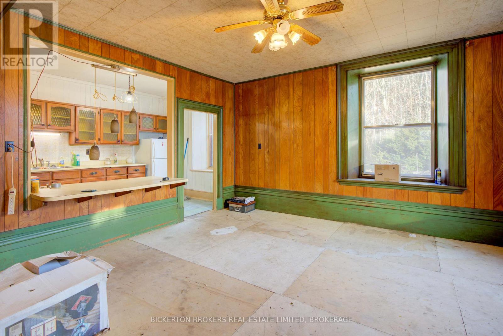 646 Cty Rd 2 Road, Front Of Leeds & Seeleys Bay, Ontario K0E 1L0 - Photo 11 - X12617006