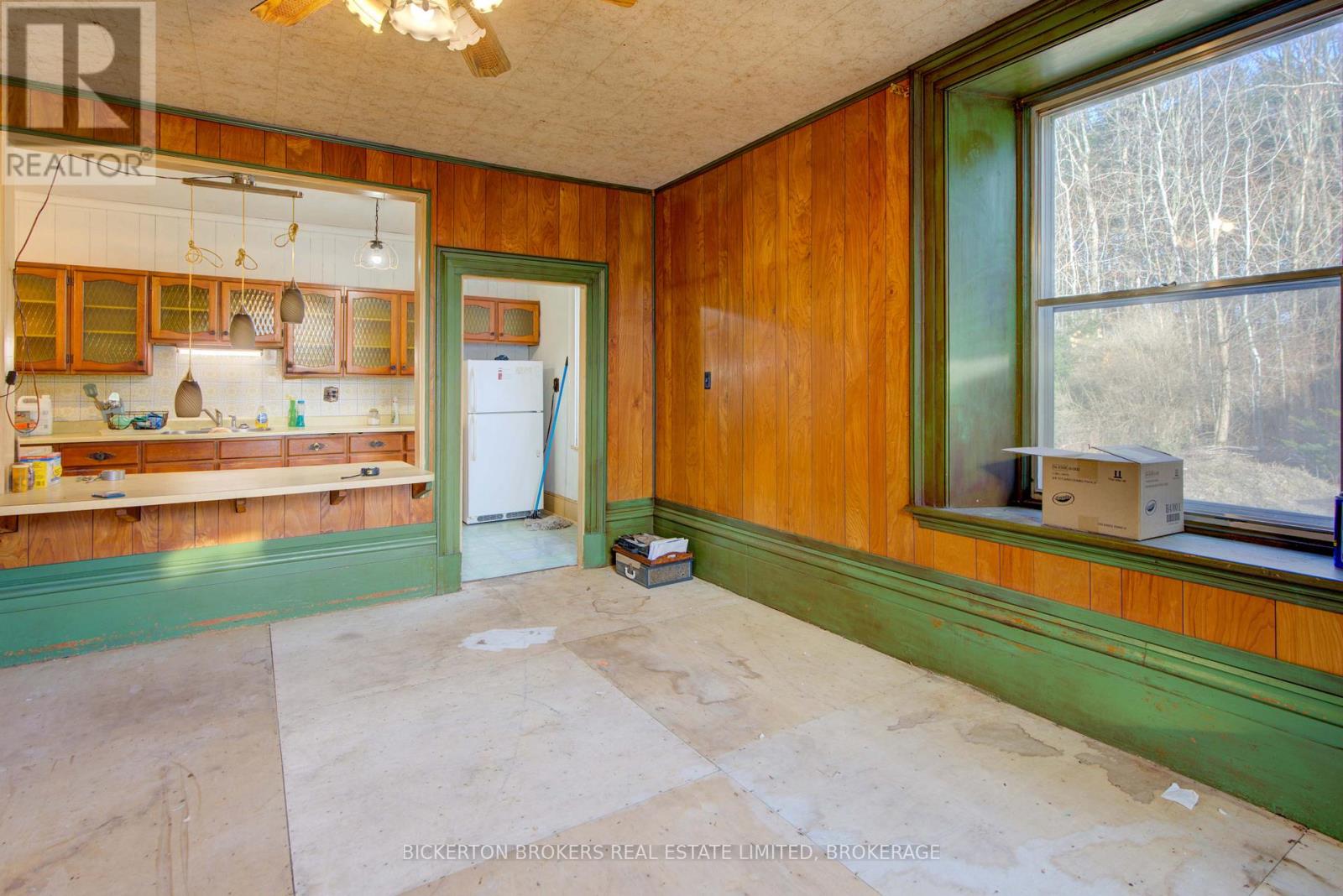 646 Cty Rd 2 Road, Front Of Leeds & Seeleys Bay, Ontario K0E 1L0 - Photo 12 - X12617006