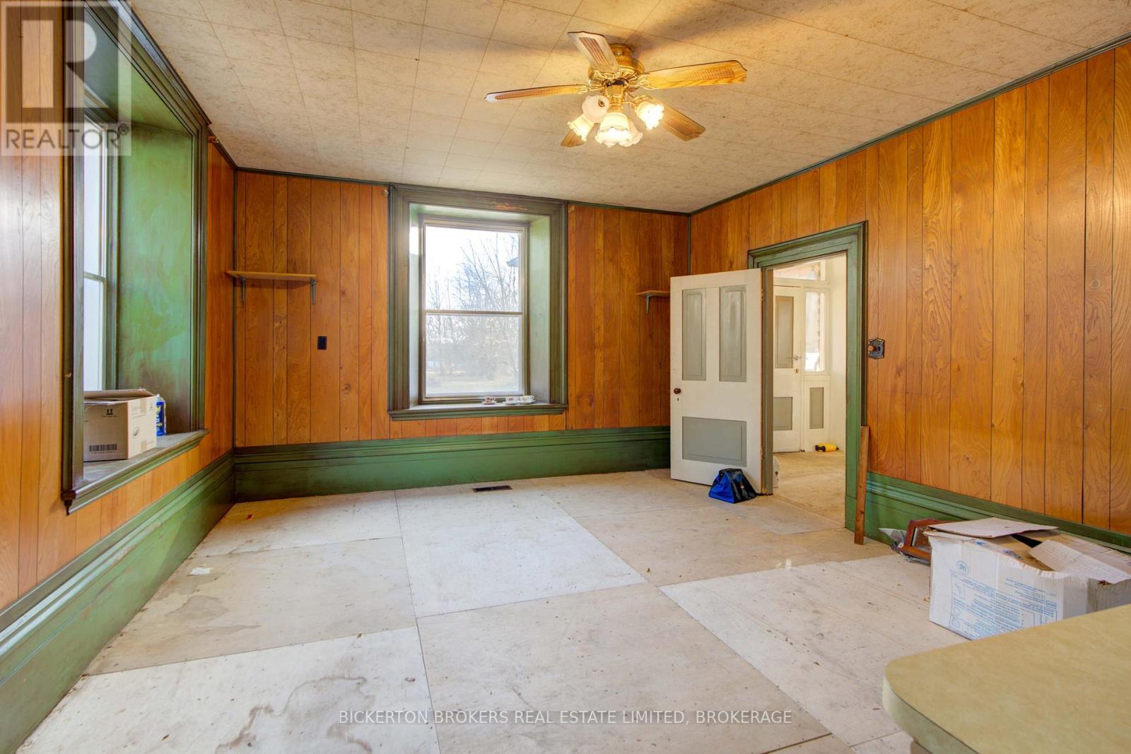 646 Cty Rd 2 Road, Front Of Leeds & Seeleys Bay, Ontario K0E 1L0 - Photo 15 - X12617006