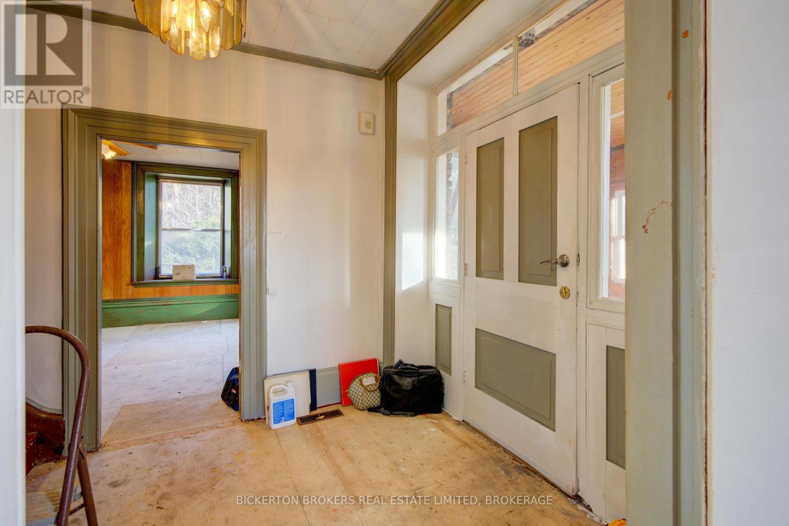 646 Cty Rd 2 Road, Front Of Leeds & Seeleys Bay, Ontario K0E 1L0 - Photo 21 - X12617006