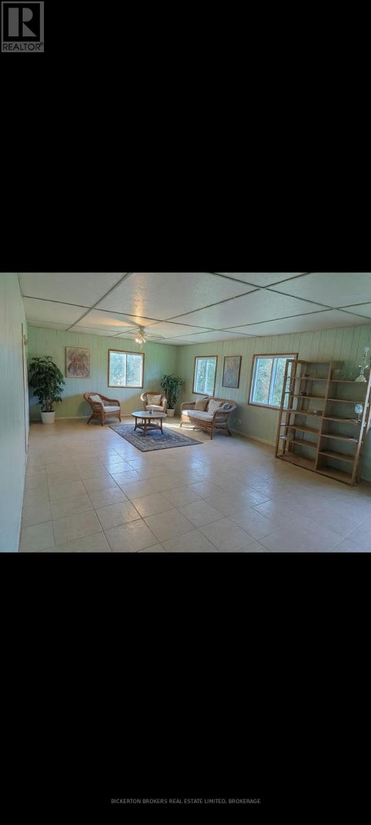 646 Cty Rd 2 Road, Front Of Leeds & Seeleys Bay, Ontario K0E 1L0 - Photo 36 - X12617006