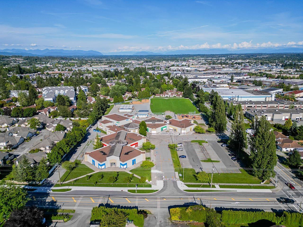 19132 60b Avenue, Surrey, British Columbia  V3S 7T8 - Photo 34 - R3073317