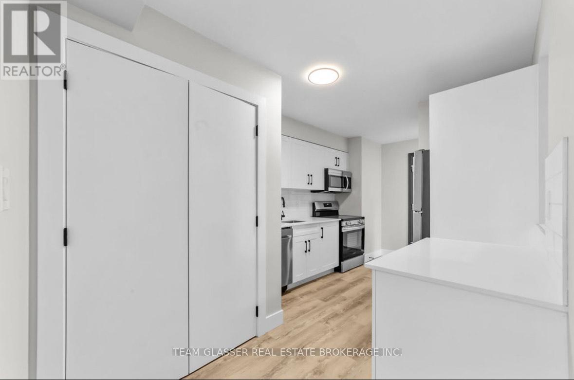 Unit 6 - 400 Scenic Drive, London South, Ontario  N5Z 3A8 - Photo 8 - X12617060