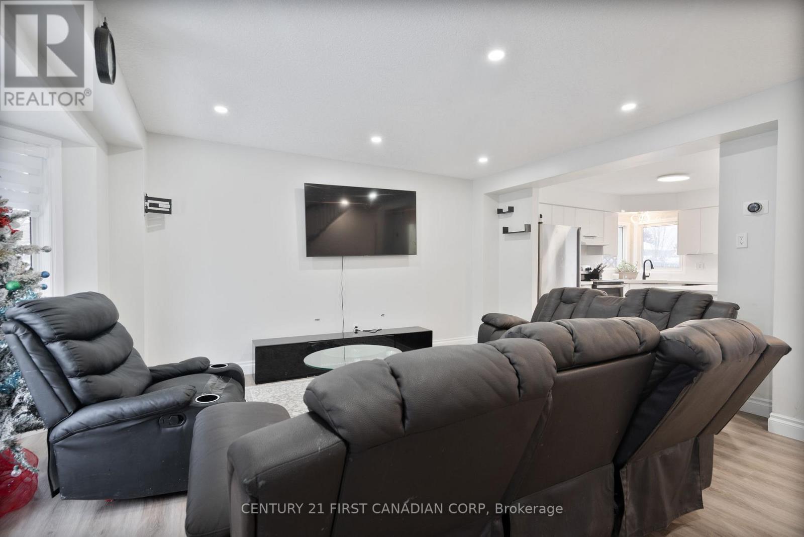 345 Banbury Crescent, London South, Ontario  N5Z 4V1 - Photo 7 - X12617074