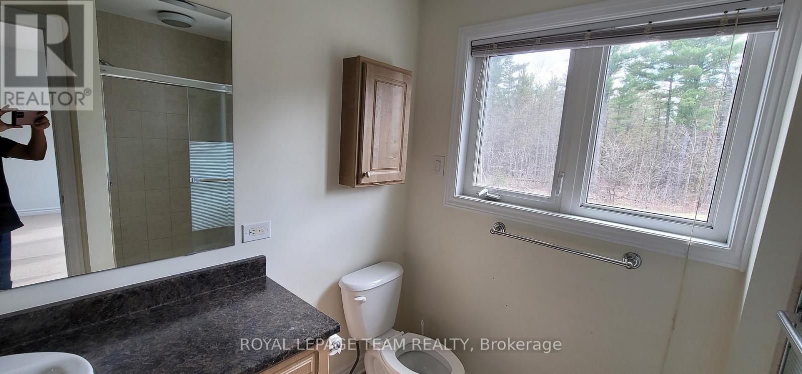 406 Galatina Way, Ottawa, Ontario K2K 0E7 - Photo 11 - X12616944