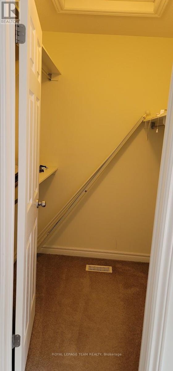 406 Galatina Way, Ottawa, Ontario K2K 0E7 - Photo 17 - X12616944