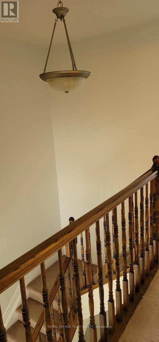 406 Galatina Way, Ottawa, Ontario K2K 0E7 - Photo 18 - X12616944