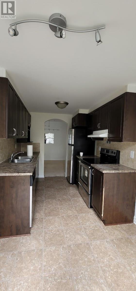 406 Galatina Way, Ottawa, Ontario K2K 0E7 - Photo 24 - X12616944