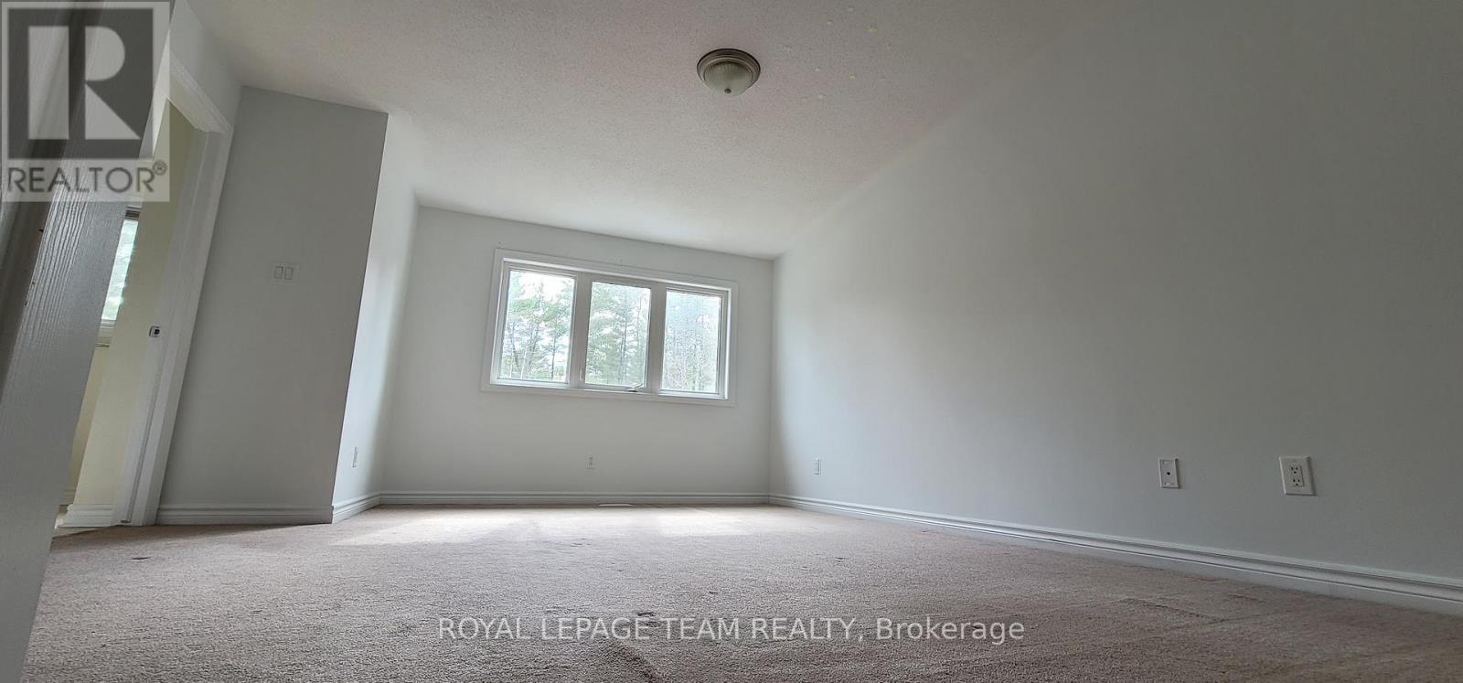 406 Galatina Way, Ottawa, Ontario K2K 0E7 - Photo 9 - X12616944