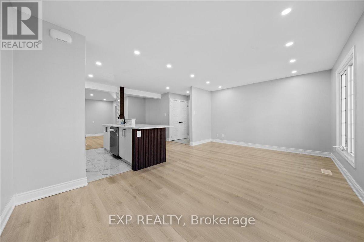 290 Elderberry Terrace, Ottawa, Ontario  K1E 1Z1 - Photo 11 - X12616962