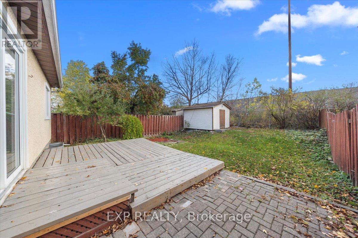 290 Elderberry Terrace, Ottawa, Ontario  K1E 1Z1 - Photo 35 - X12616962