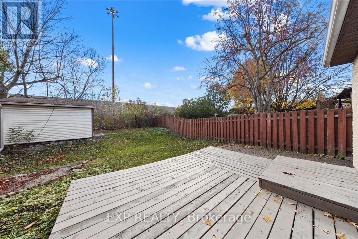 290 Elderberry Terrace, Ottawa, Ontario  K1E 1Z1 - Photo 36 - X12616962